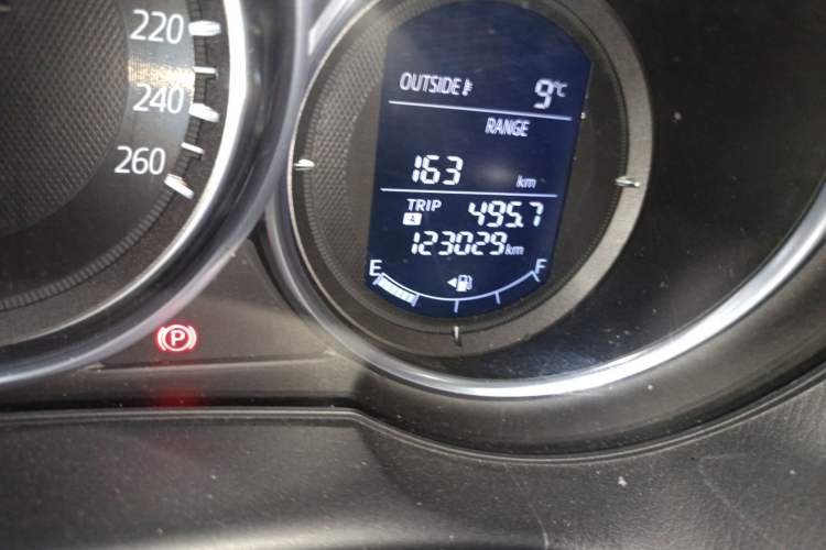 Used Mazda CX-5 2015 2.0L Automatic Two-Wheel Drive Urban Version