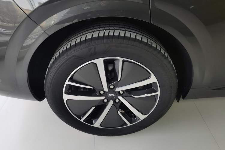 Used Li Auto L6 2024 Pro Model
