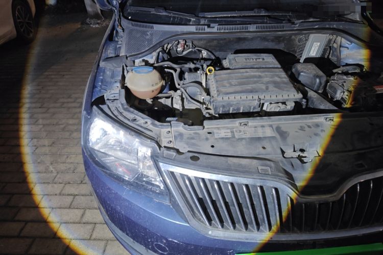 Used Skoda Rapid Spaceback 2014 1.6L Automatic Enjoyment Edition
