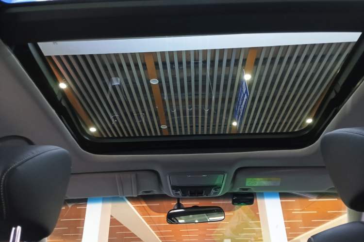 Used Honda Inspire 2019 260TURBO Elegant Edition China VI Emission Standard
