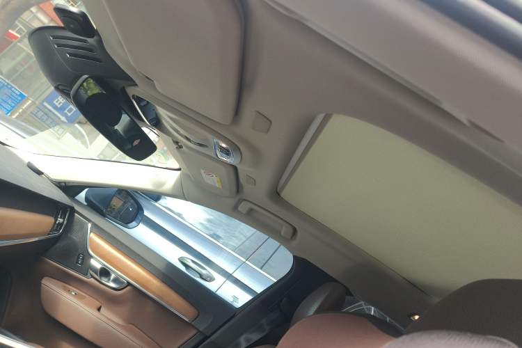 Used Volvo S90 2019 T5 Zhiyuan Edition
