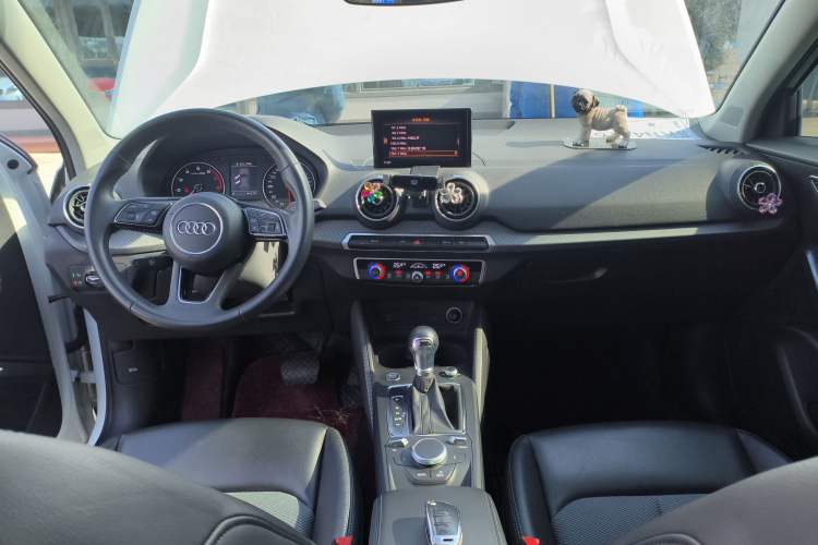 Used Audi Q2L 2020 35 TFSI Fashionable and Elegant Model