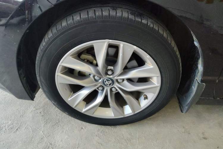 Used Toyota Avalon 2019 2.5L Ambition Version China VI Standard