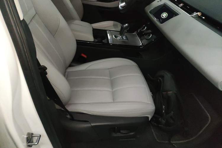 Used Land Rover Range Rover Evoque 2020 249 PS Youth Edition
