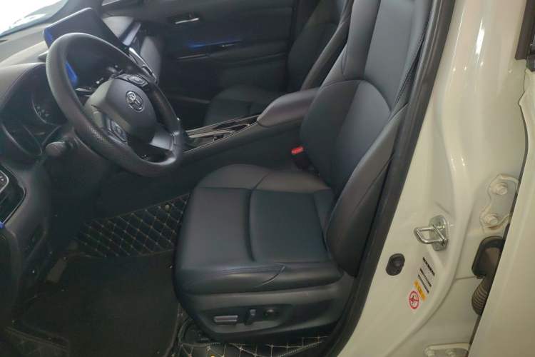 Used Toyota C-HR 2020 2.0L Leading Edition
