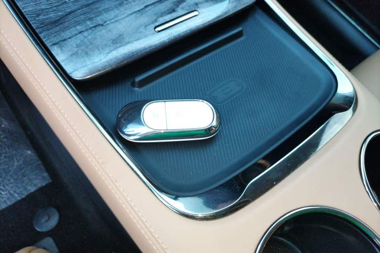 Used Leapmotor C11 2024 Range-Extended 300 Luxury Edition
