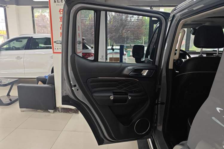 Used Tank 300 2021 City Edition 2.0T—Truly Stylish