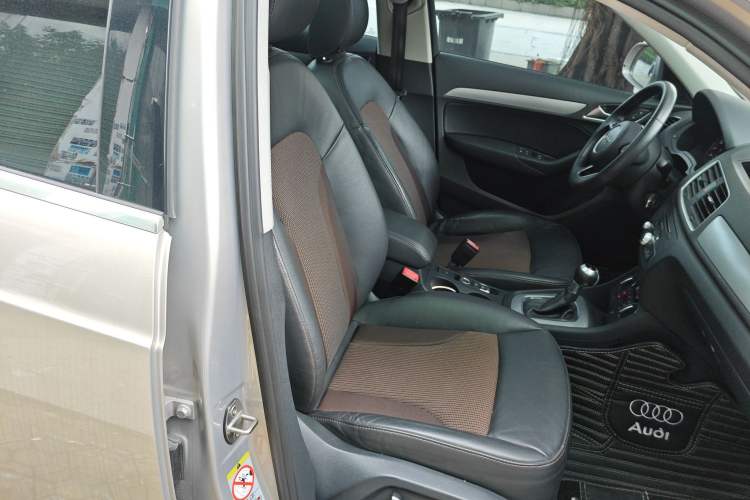 Used Audi Q3 2018 30th Anniversary Edition 30 TFSI Fashion Model
