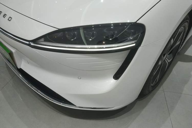 Used Hima Luxeed S7 2024 Max+ Rear-Drive Ultra-Range Intelligent Driving Edition
