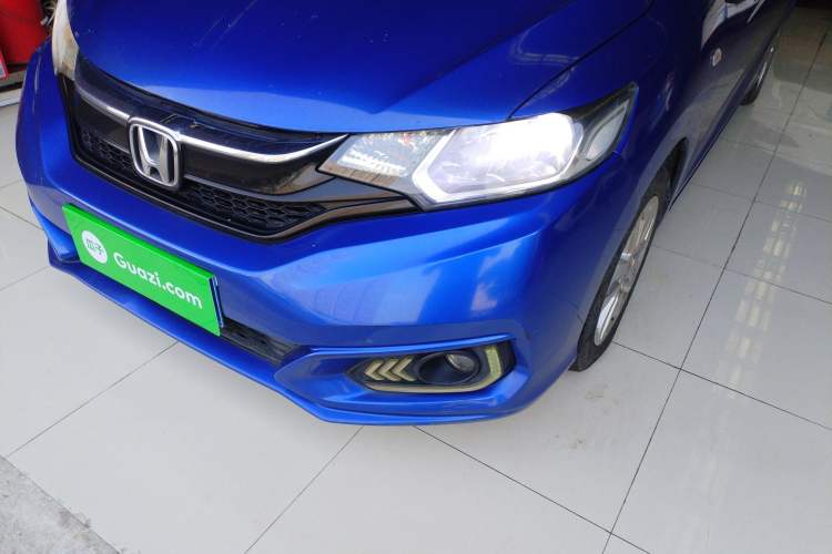 Used Honda Fit 2018 1.5L CVT Comfort Sunroof Version
