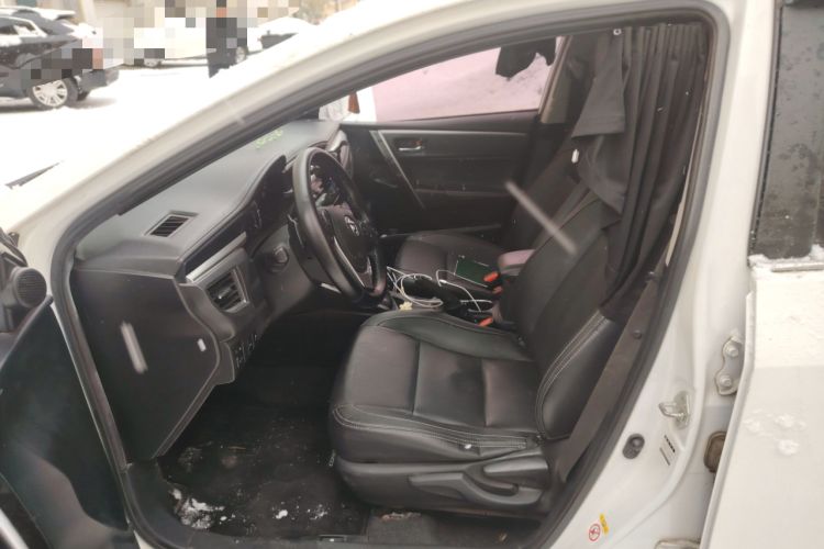 Used Toyota Corolla 2016 Dual-Engine 1.8L E-CVT Elite Edition
