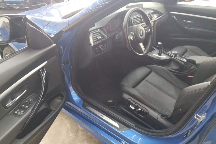 Used BMW 3 Series GT 2019 320i M Sport Package
