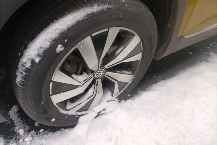 Used Volkswagen Tayron 2019 330TSI Two-Wheel-Drive Luxury Version China V Emission Standard
