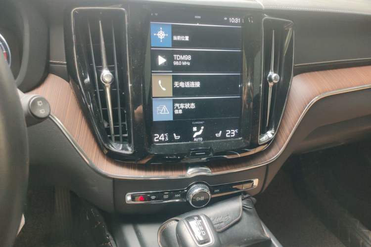 Used Volvo XC60 2018 T5 4x4 Zhiya Luxury Edition
