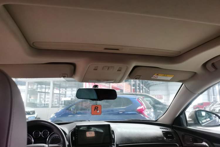 Used Buick Regal 2015 2.0L Leading Fashion Edition
