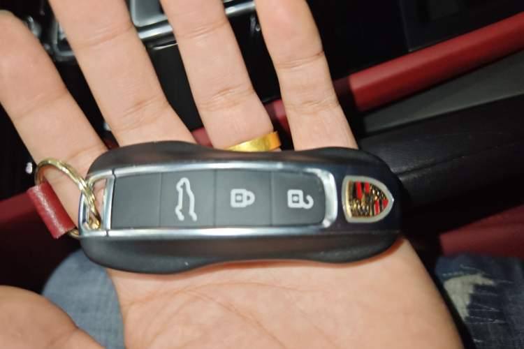 Used Porsche Cayenne 2023 Cayenne 3.0T Platinum Edition
