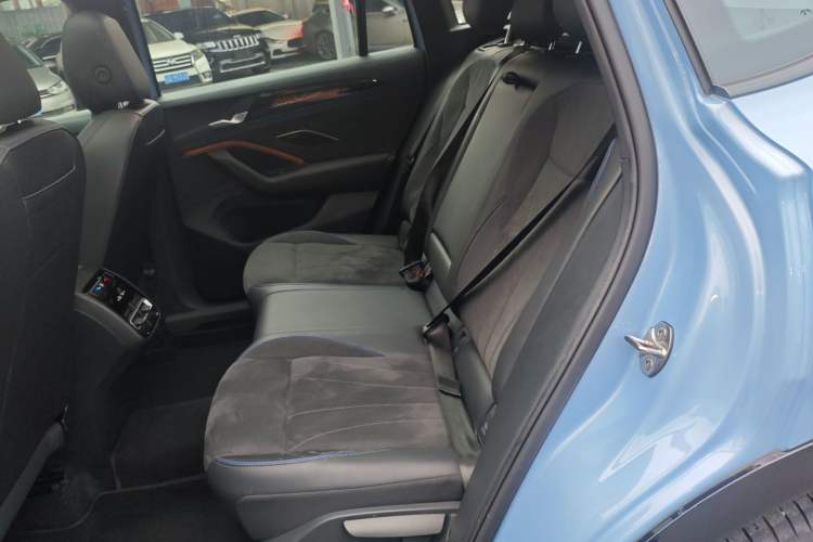 Used Volkswagen Tiguan L 2024 PRO 380TSI Four-Wheel Drive R-Line Prestige Edition
