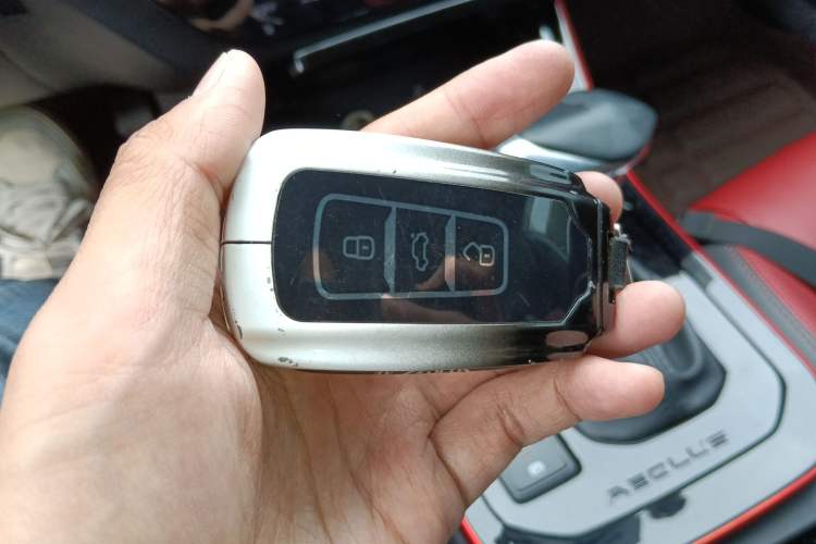 Used Dongfeng Aeolus Yixuan 2021 230T Automatic Zuiying Knight Edition
