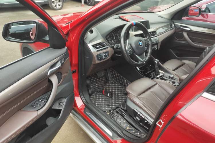 Used BMW X1 2018 sDrive18Li Luxury Model
