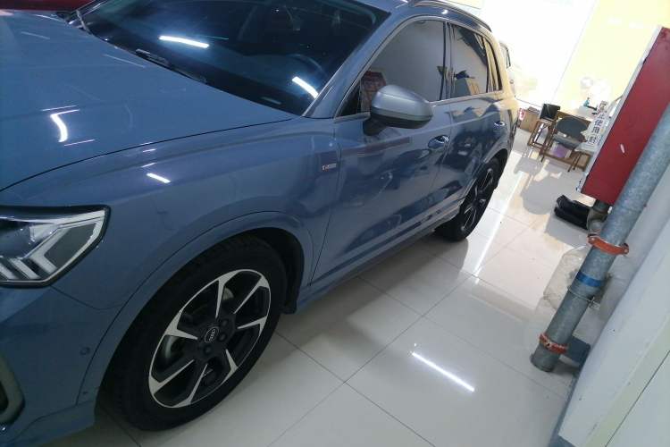 Used Audi Q3 2022 40 TFSI RS Package Performance Model
