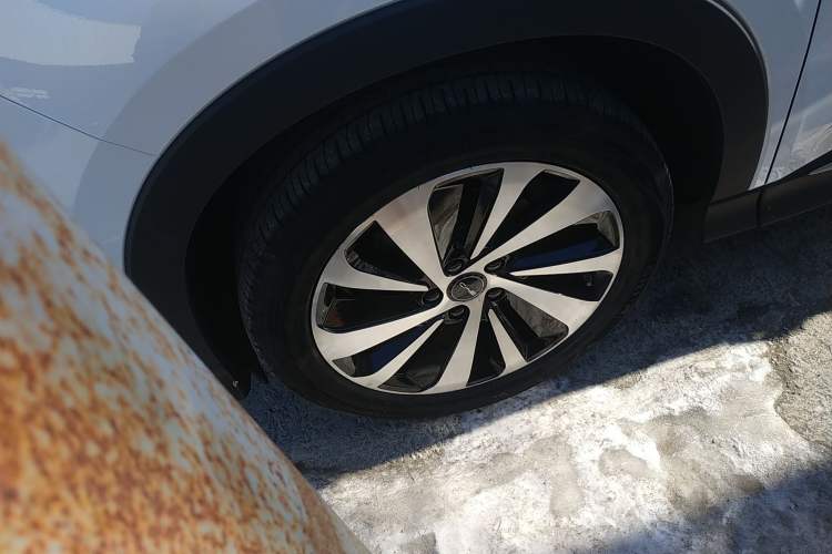 Used BYD Song PLUS New Energy 2024 HONOR Edition DM-i 110km Flagship PLUS
