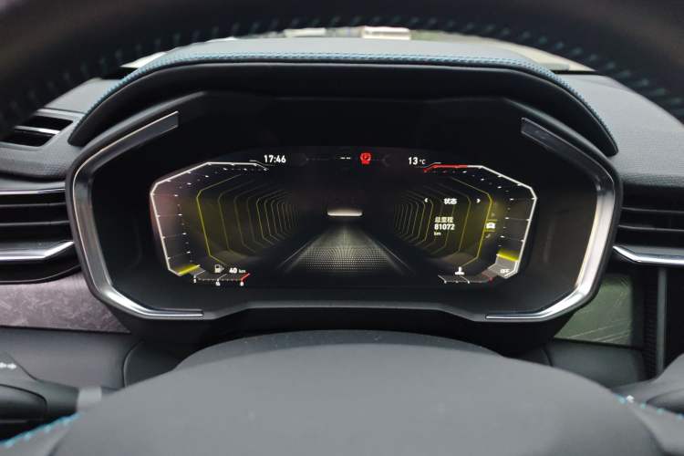 Used Lynk & Co 05 2020 2.0TD Two-Wheel Drive Shine Halo
