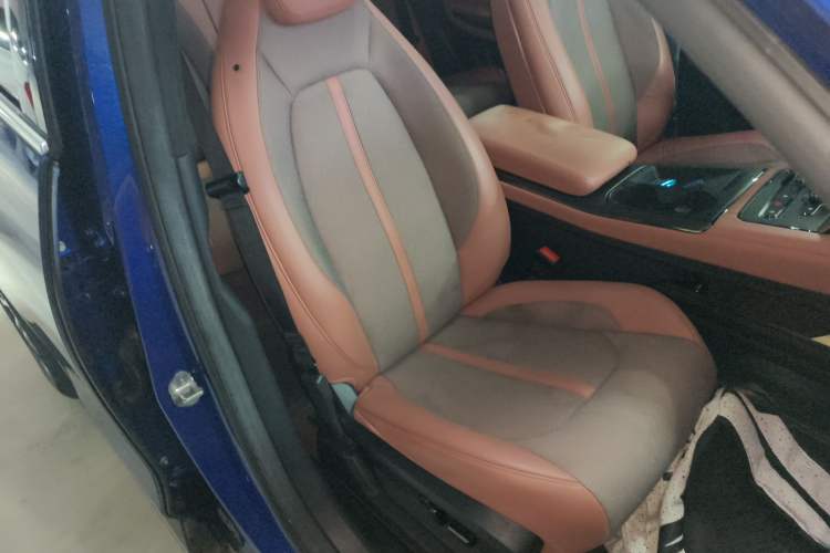 Used Nio EC6 2020 430 km Sport Version
