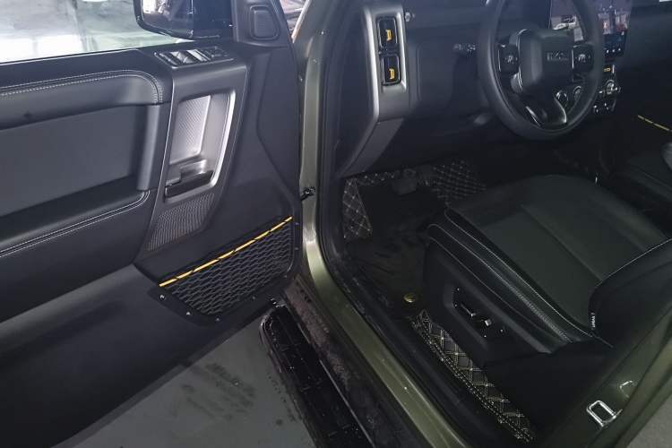 Used  V23 2025 401 Two-Wheel Drive Intelligent Driving Version