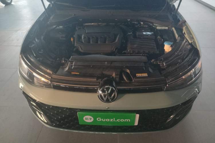 Used Volkswagen Passat 2025 Pro 380TSI Starry Dragon Luxury Edition
