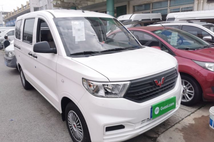 Used Wuling Hongguang V 2022 1.5L Jingqu Edition Electric-Assist LAR