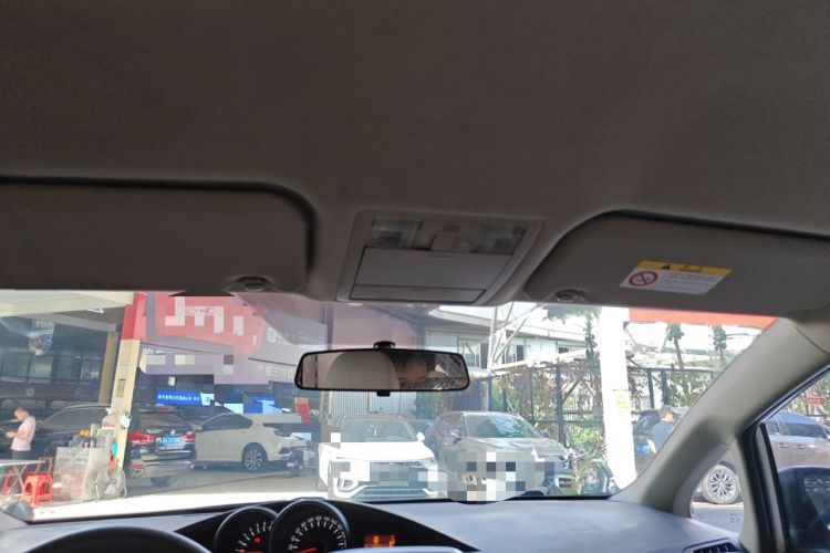 Used Toyota Verso 2014 Starlight 180E CVT Elite Edition
