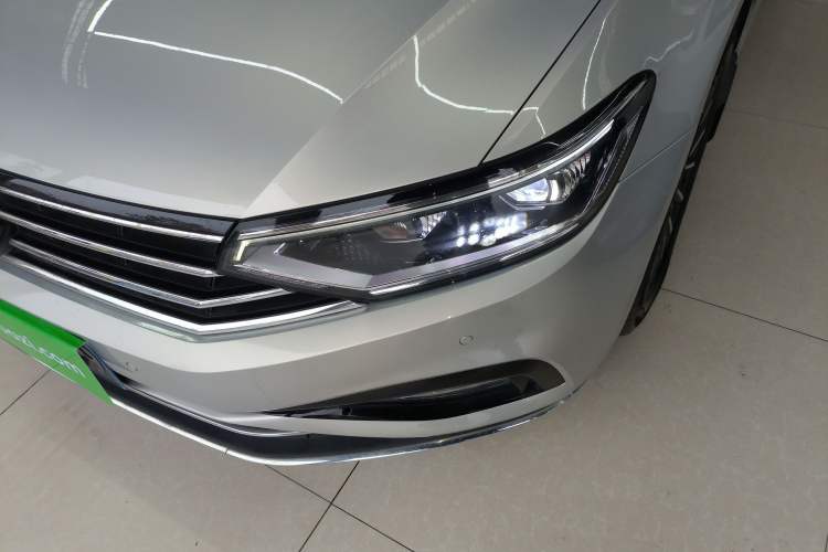 Used Volkswagen Magotan 2020 330TSI DSG Leading Model
