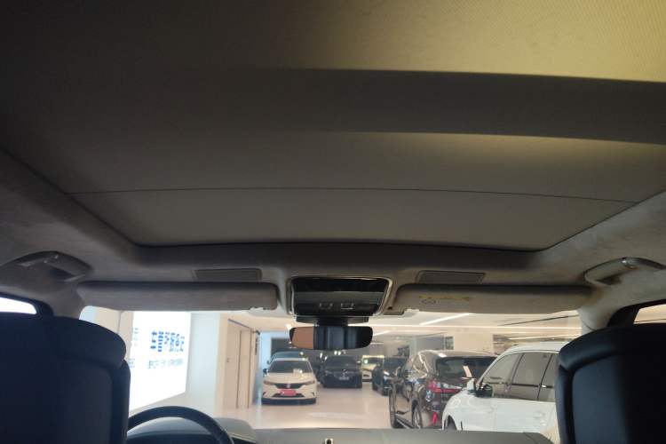 Used Land Rover Range Rover 2018 5.0 SC V8 AB Prestige Extended Version
