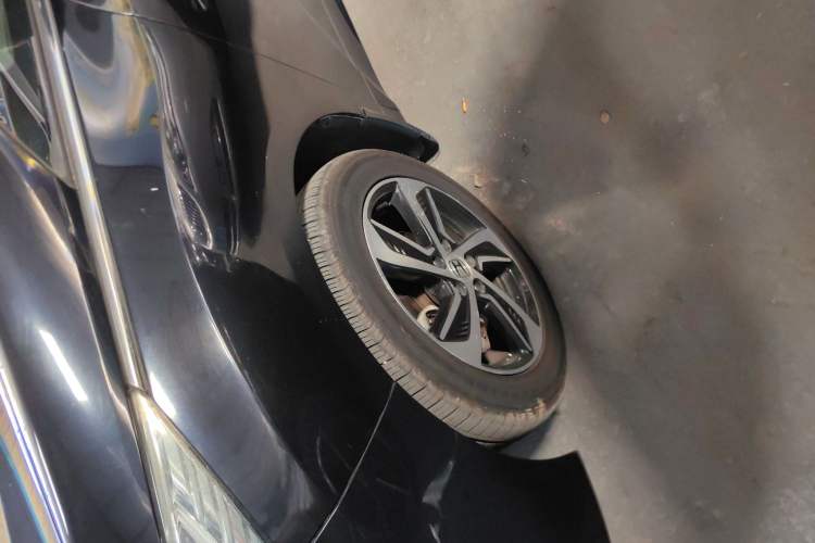 Used Honda Odyssey 2015 Revised 2.4L Luxury Edition
