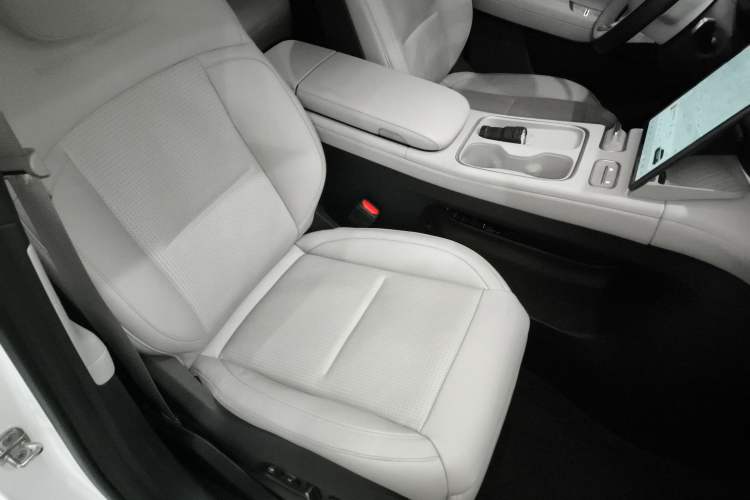 Used Nio ES6 2024 75 kWh