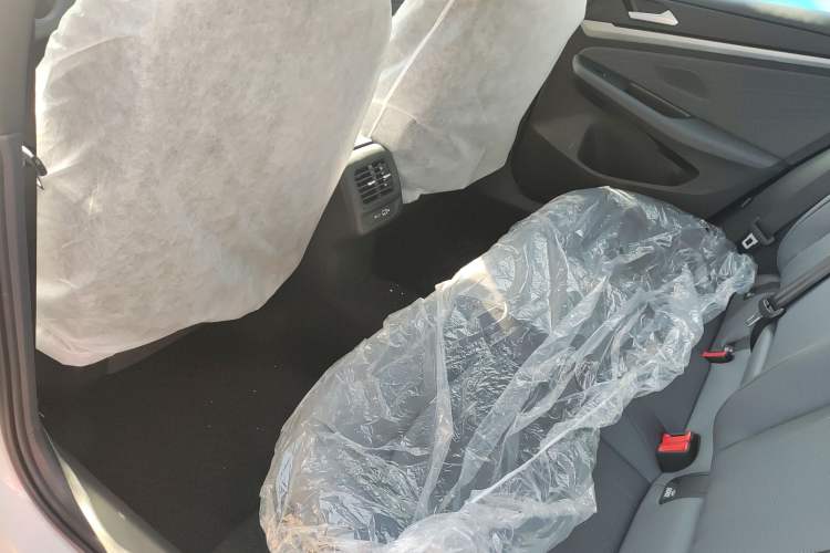 Used Volkswagen Lamando 
