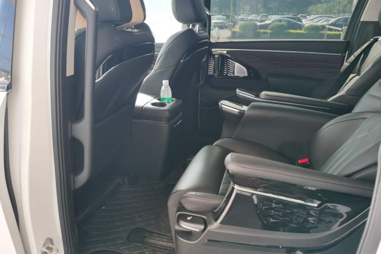 Used GAC Trumpchi M8 2024 Master Series Super Hybrid Edition