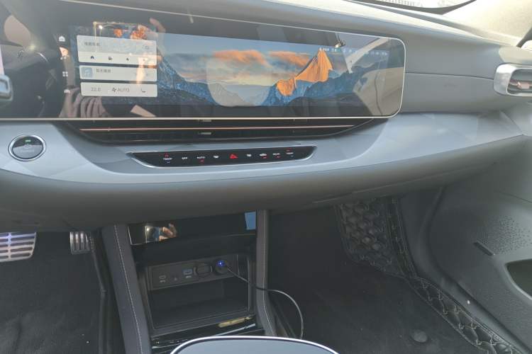 Used ARCFOX Alpha S 2022 525S 175kW
