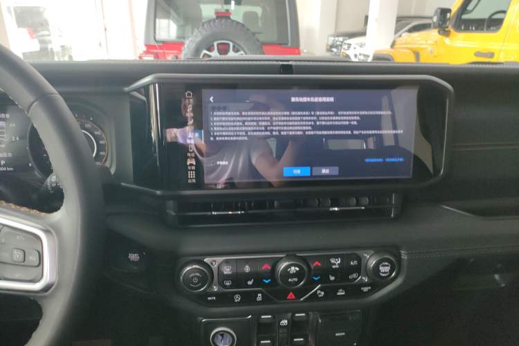 Used  Wrangler 2024 2.0T Sahara Four-Door Edition
