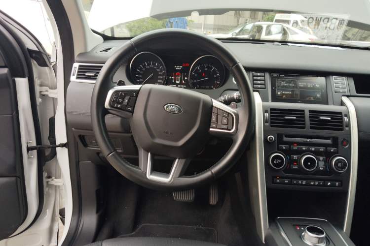 Used Land Rover Discovery Sport 2015 2.0T SE