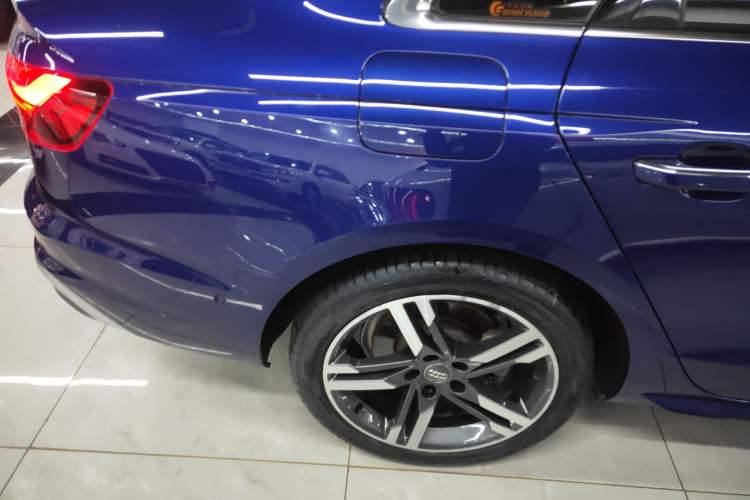 Used Audi A4L 2020 40 TFSI Luxury Dynamic Model
