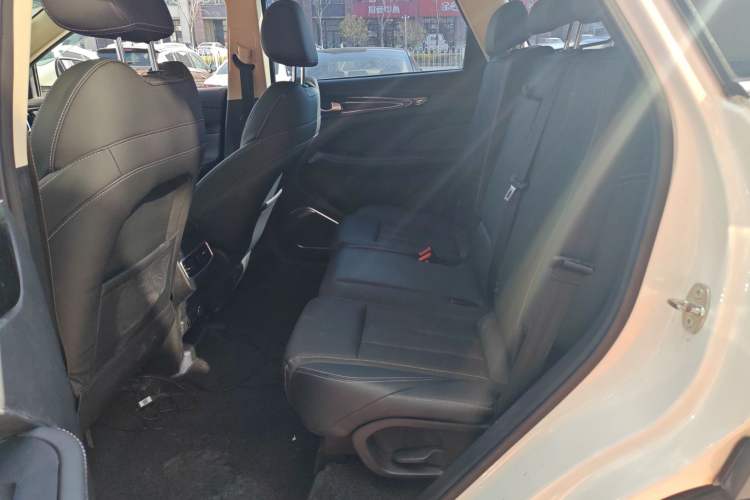 Used JETOUR X90 2019 1.6T DCT Luxury Touring Edition 7 Seats China VI Standard
