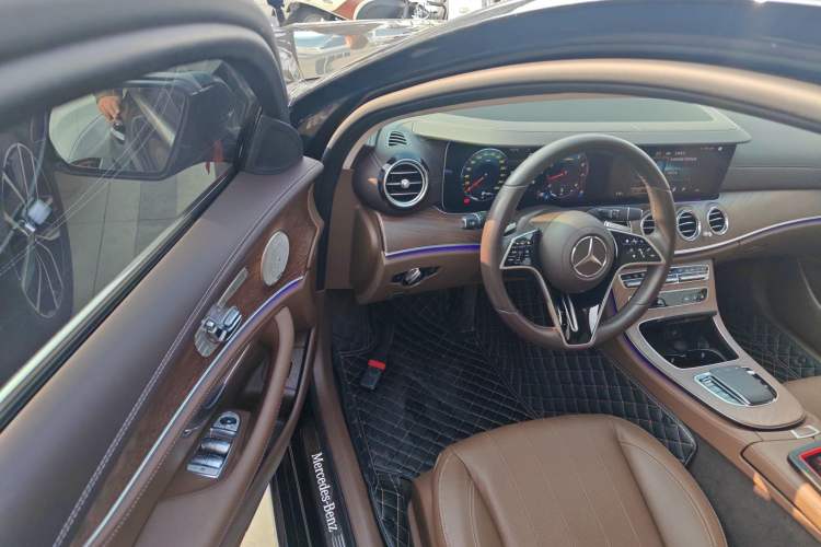 Used Mercedes-Benz E-Class 2023 Updated E 300 L Luxury Edition
