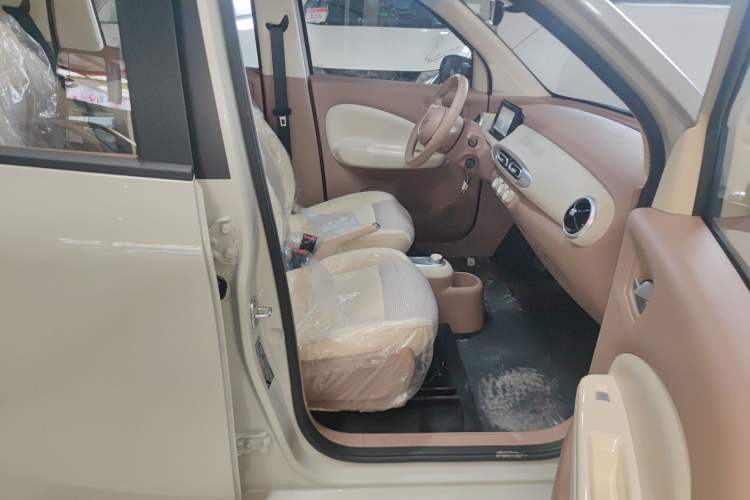 Used Wuling Hongguang MINIEV 2025 Four-Door Version Premium Edition