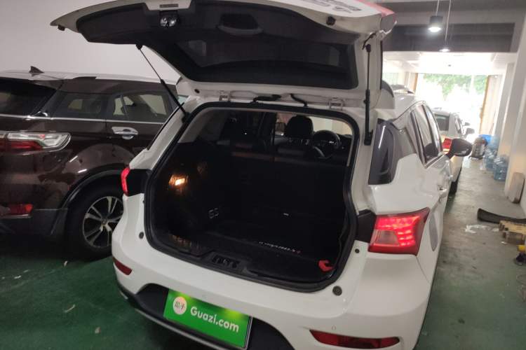 Used GAC Trumpchi GS4 2017 235T Automatic Two-Wheel Drive Luxury Smart Connectivity Version
