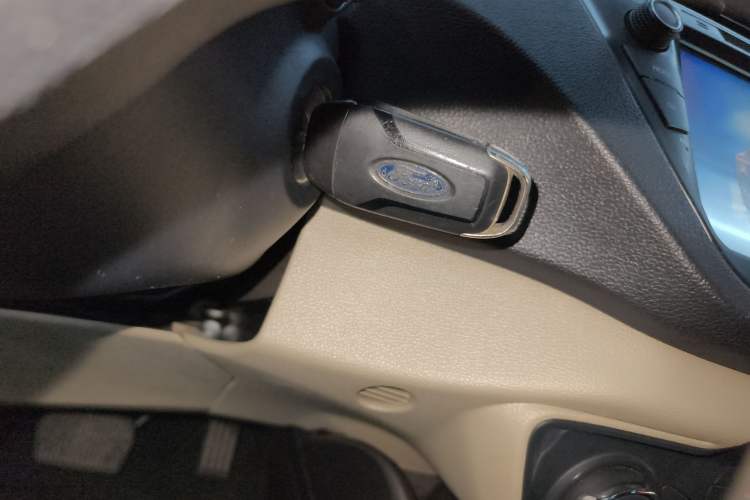 Used Ford Escort 2015 1.5L Automatic Comfort Model
