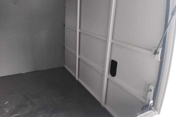 Used Foton Intelligent Blue Elf E7 2024 All-Electric Van Flat Roof 2 Seats CATL 46.36 kWh
