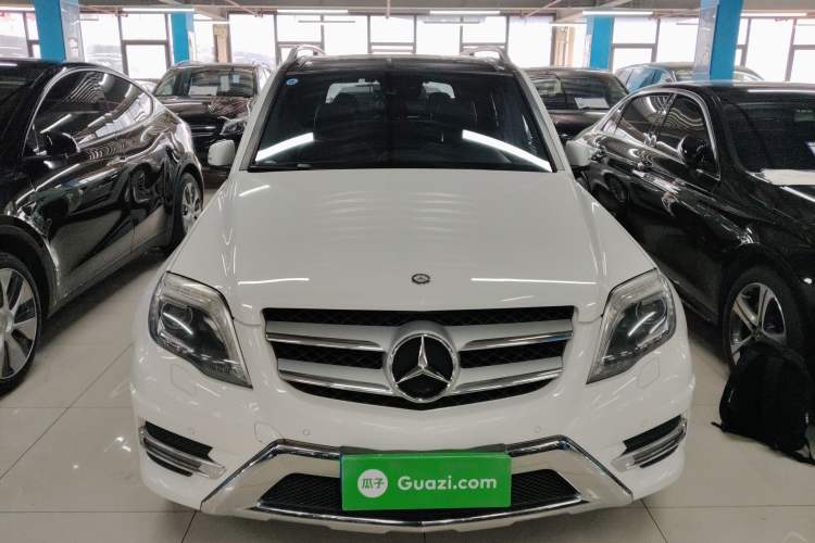 Used Mercedes-Benz GLK-Class 2015 GLK 300 4MATIC Fashion Edition Ultimate Version
