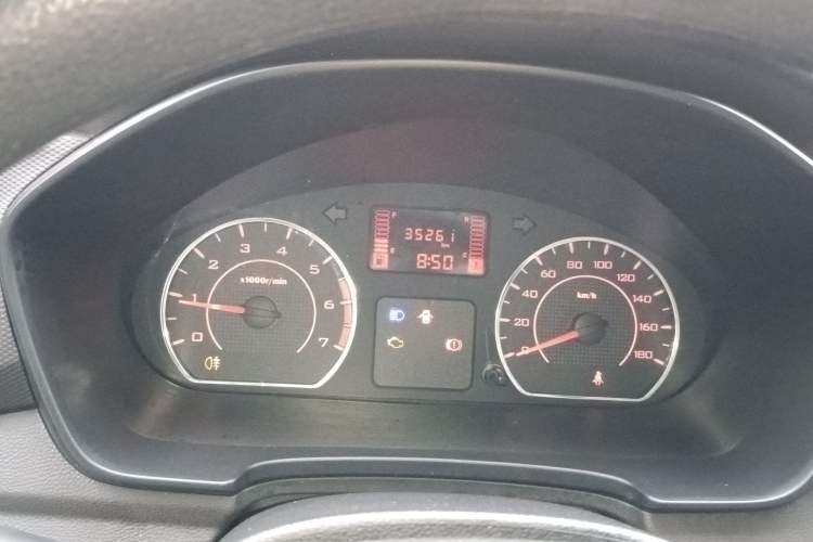 Used Wuling Hongguang V 2022 1.5L Jingqu Edition Electric-Assist LAR