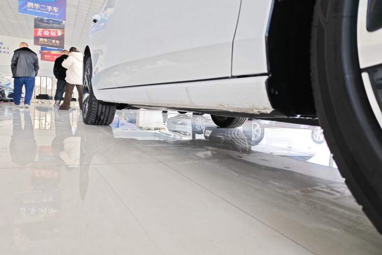 Used Volkswagen Lamando 2024 Lavida L 280TSI DSG Cool & Spicy Edition
